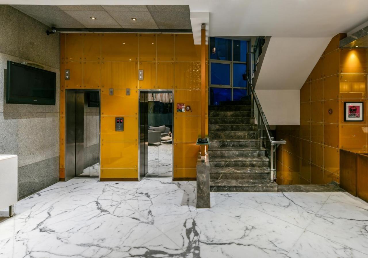 The Regale By Tunga Hotel Мумбай Екстериор снимка